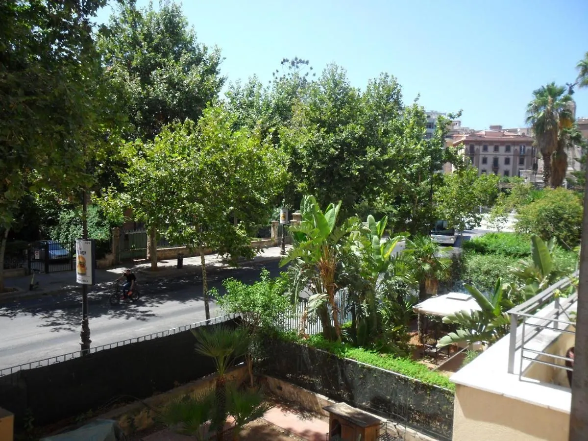 Appartamento Palermo eleganza in centro città Italia