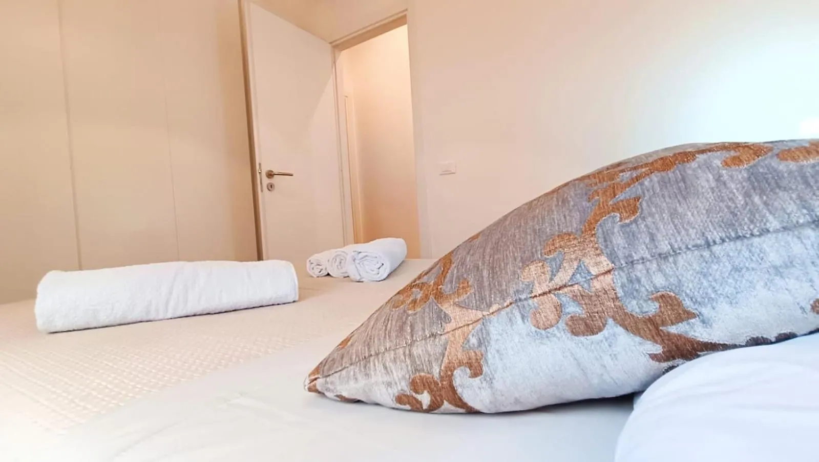 Palermo Eleganza In Centro Citta Apartment