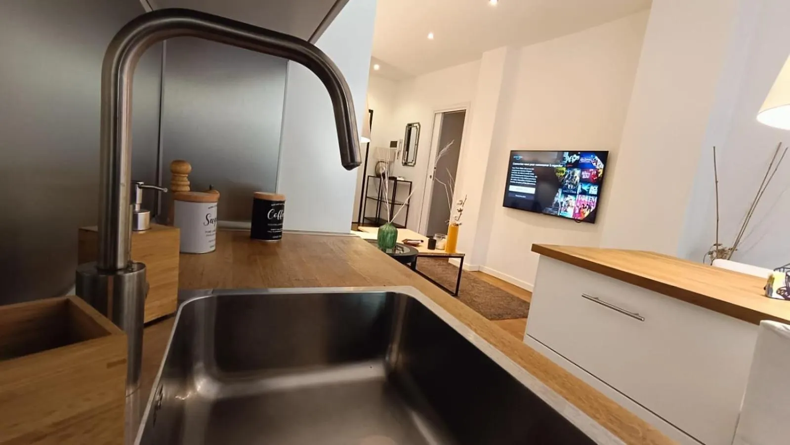 Palermo Eleganza In Centro Citta Apartment Italy